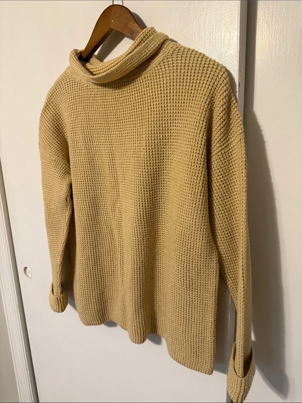 J. Jill Long Sleeve Turtle Neck Waffle Knit Sweater Beige LP Neutral Fall Warm
